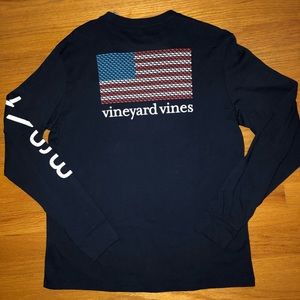 Vineyard Vines | navy long sleeve whale pocket tee